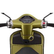 Vespa GTS supersport 300 hpe motogroup.sk 9