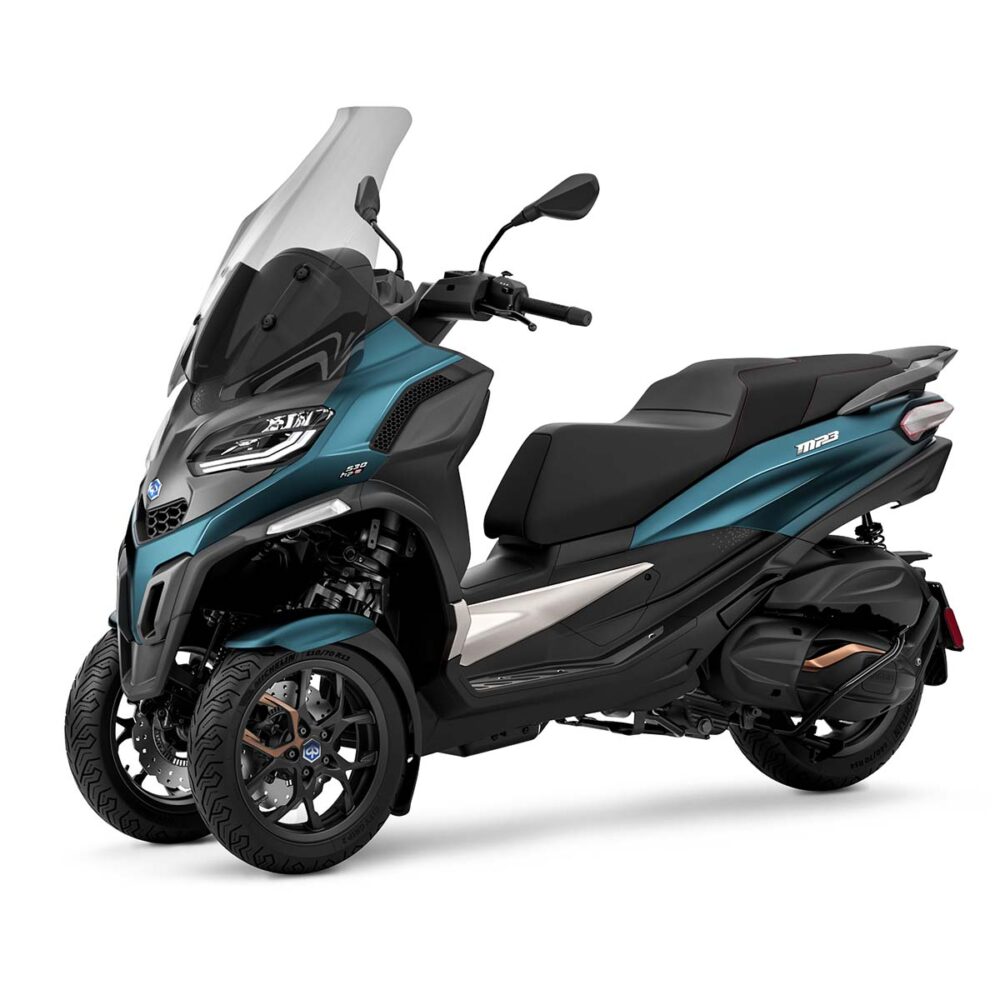 MP3 530 hpe Exclusive blue piaggio motogroup.sk 1