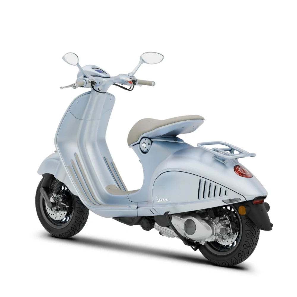Vespa 946 Snake Motogroup 2