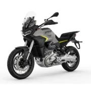 Moto_Guzzi_Stelvio_Grigio_Climbing_1