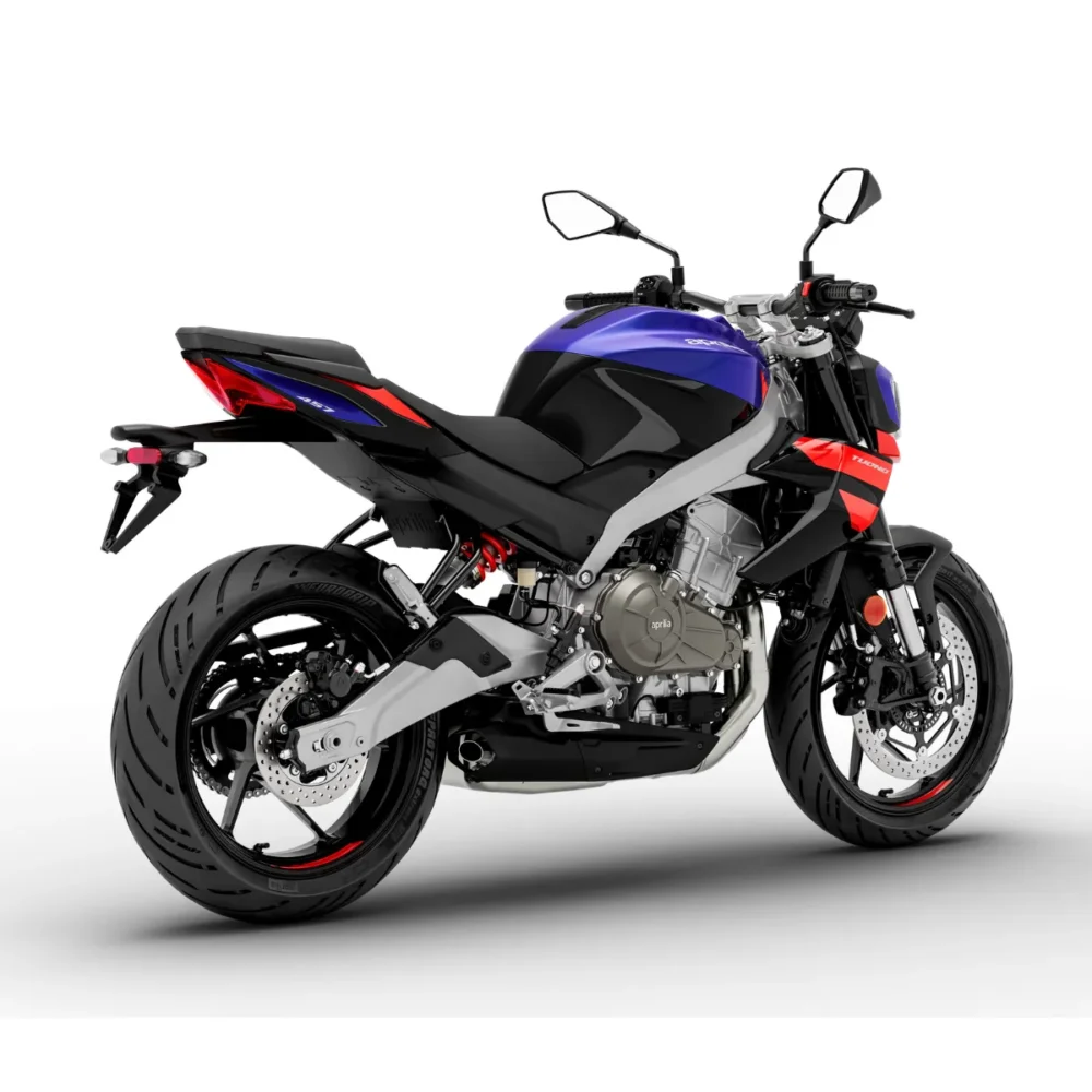 Aprilia_Tuono-457_Mantis-Purple_2026_1